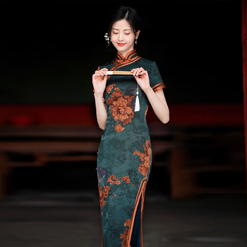 韦戒旗袍裙夏季新款复古改良时尚修身丝绸旗袍中国风气质长款走秀旗袍