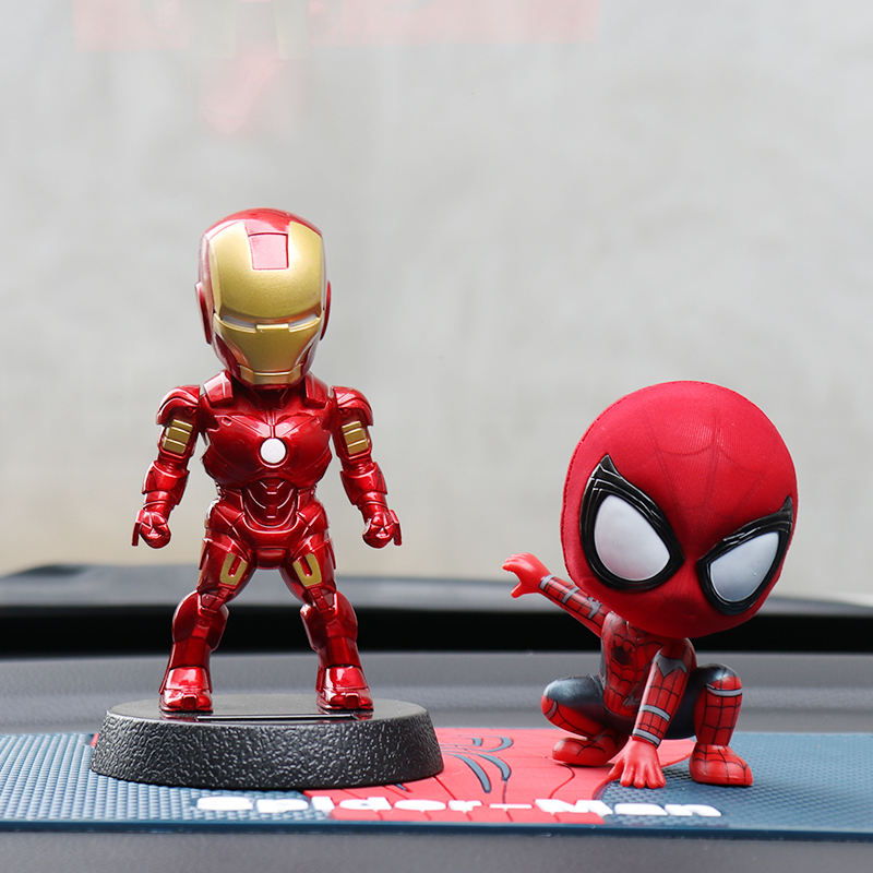 钢铁侠 着地 彩色气球