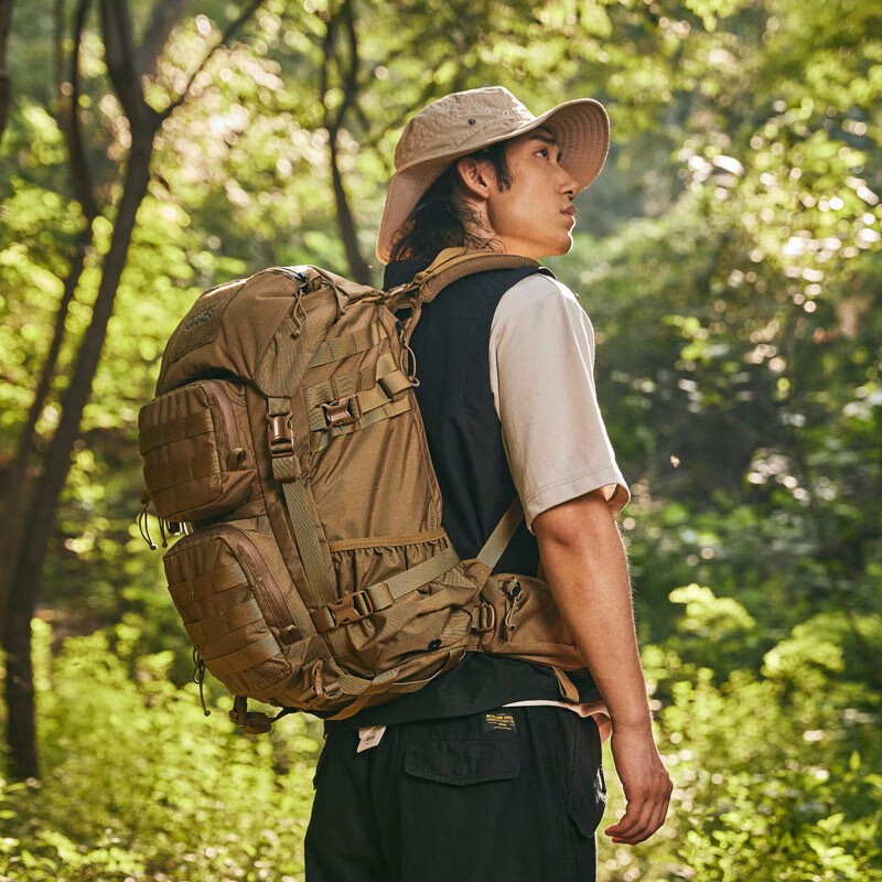 MYSTERY RANCH 神秘农场 城市户外休闲运动Blitz闪击战术登山通勤双肩背包军迷 35L 狼棕 S/M码