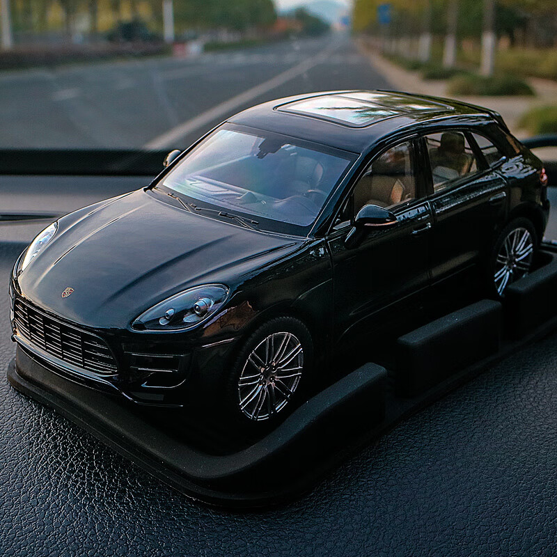 welly威利1:24原厂保时捷macan汽车模型仿真合金车模车载中控装饰摆件