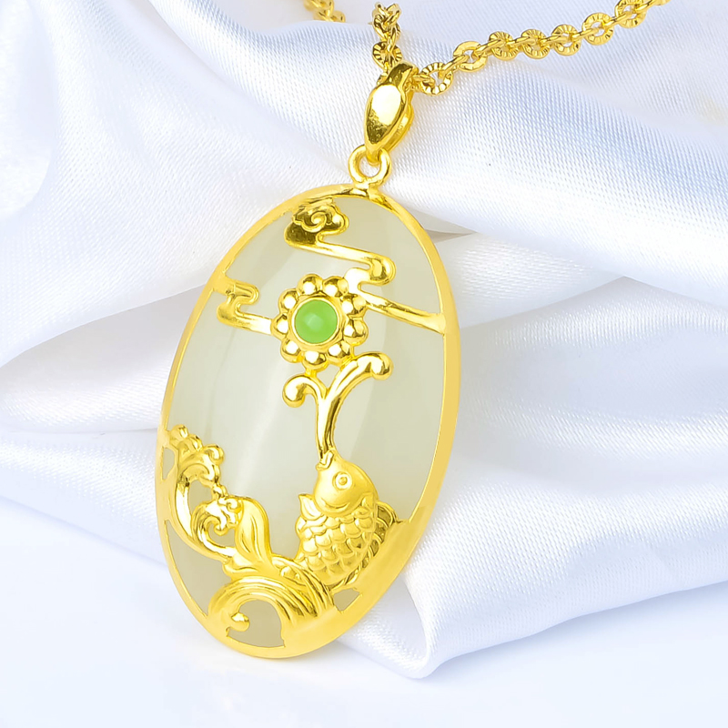 乐凤祥 年年有鱼黄金吊坠金镶玉999足金鱼金镶和田玉玉坠女项链 黄金