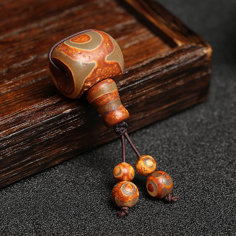 款式一佛头直径12mm金刚结款