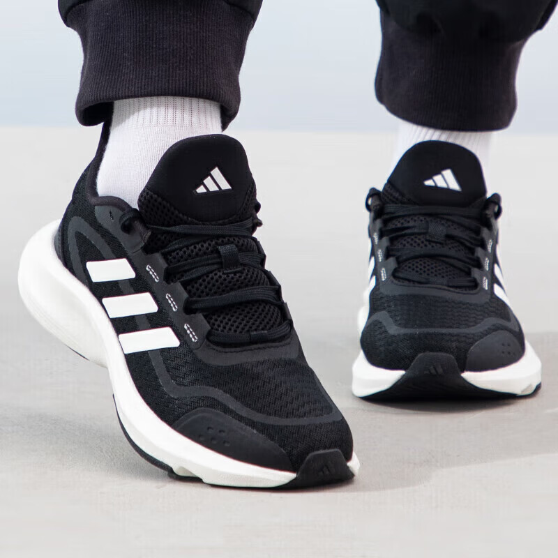 阿迪达斯 （adidas）男女跑步鞋春季减震防滑耐磨舒适跑步运动鞋 黑色 43 码UK9
