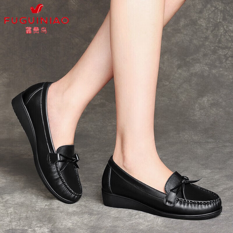 富贵鸟女鞋2024秋季新款牛皮单鞋女妈妈鞋春秋平底牛皮豆豆鞋老人鞋