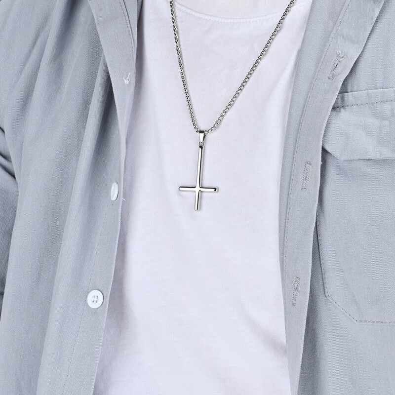 创京懿选我在惊悚游戏里封神逆十字架 白柳周边钛钢吊坠项链配饰 钢色