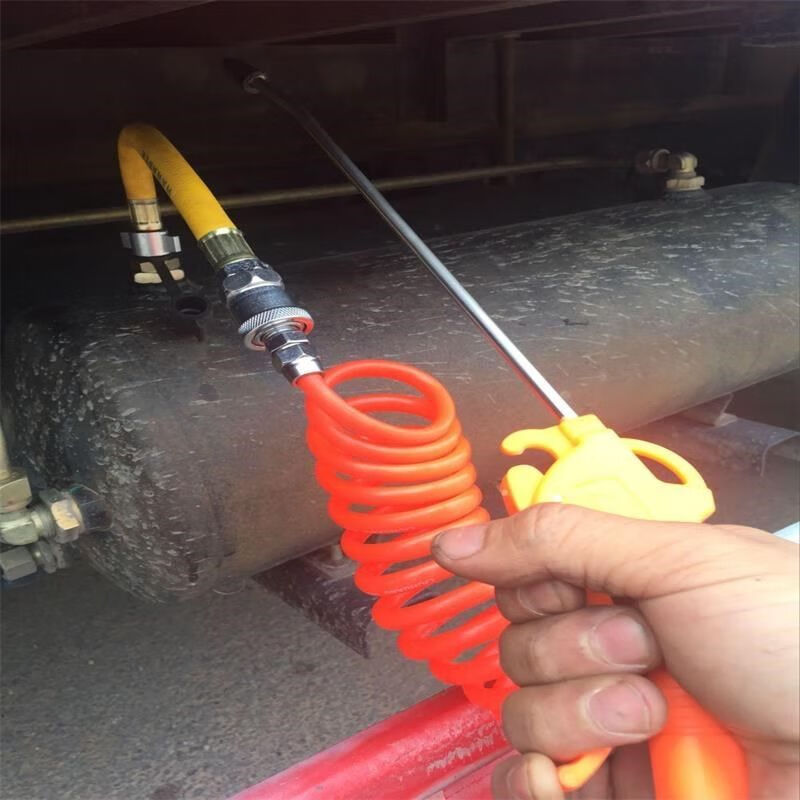 货车吹尘枪吹灰尘抢吹气炝套装车载取气高压吹风抢车用驾驶室气管 9米