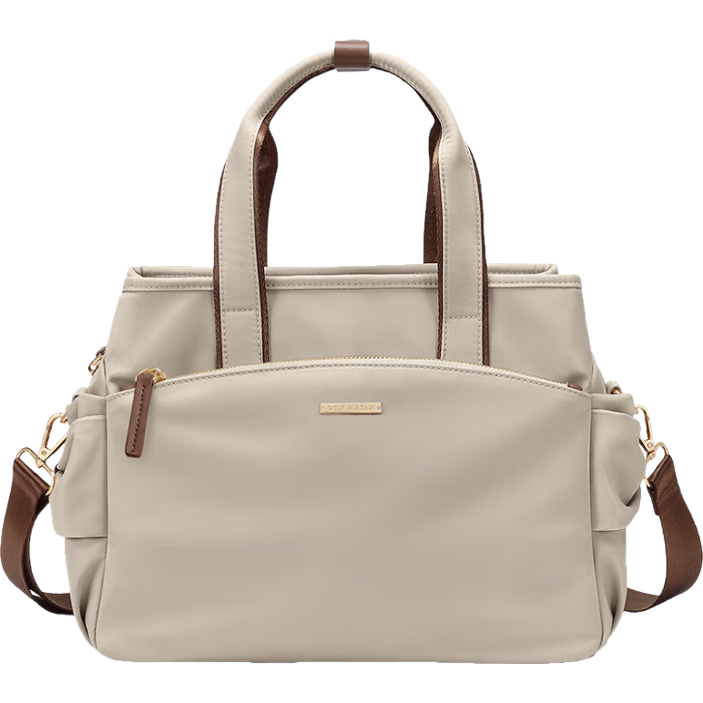 ���ڲ������߶���GOLF������б���Ůʱ�а���Ů�����������Ů�ֻ�����Ϧ���˽�����