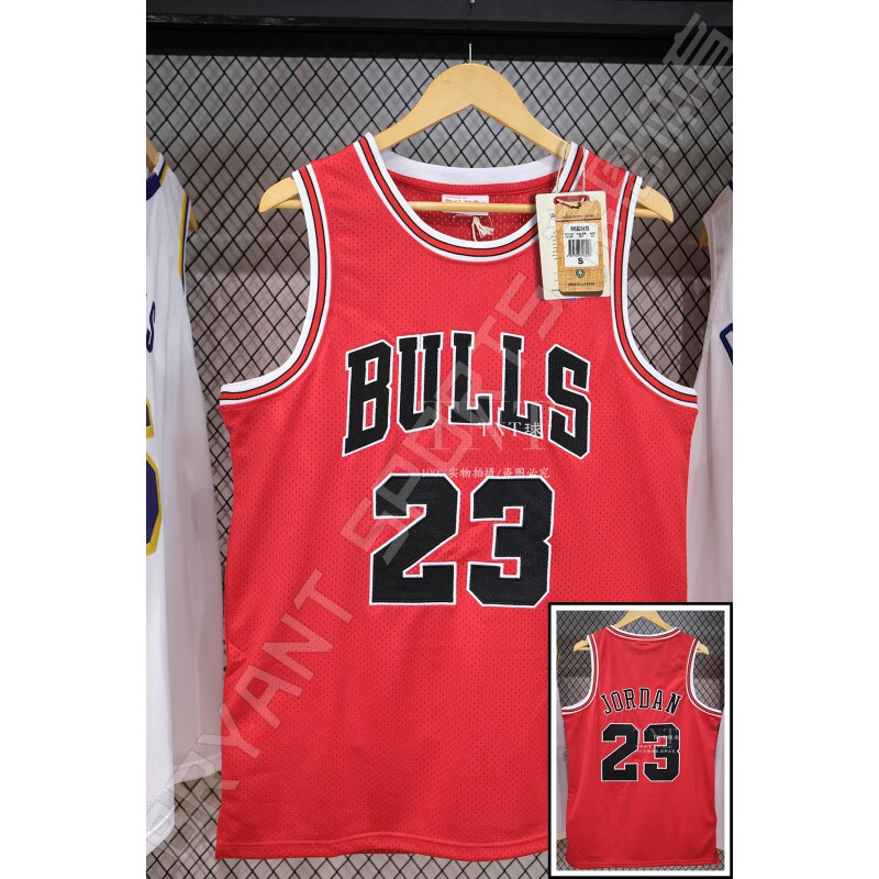 乔丹红色球衣:全刺绣 xs