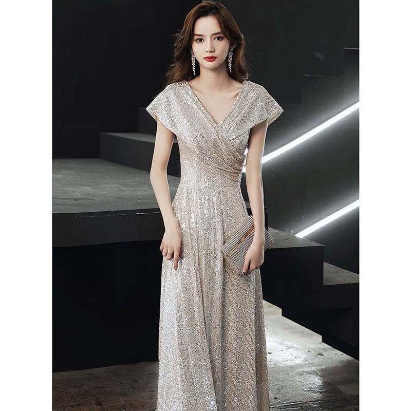 he)优雅赛过家婚宴礼服妈妈婆婆喜庆衣服宴会晚礼服2024新款香槟色