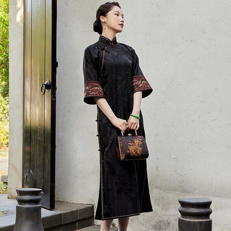 玺玥玺玥2025夏新款中国风40姆米香云纱古法旗袍长款连衣裙古典禅意女 黑色 3XL (体重135~145)
