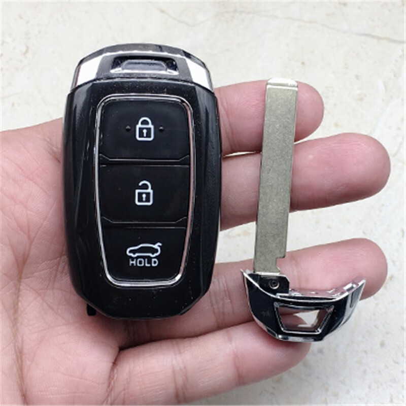 普立希 17/19/20新款现代悦动原车钥匙壳菲斯塔ix35汽车智能钥匙替换