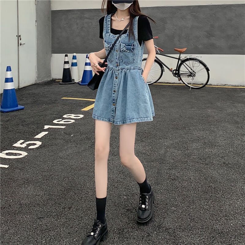 兰威费雷(lanweifeilei)气质设计感蝴蝶结牛仔背带短裙女夏季薄款大码