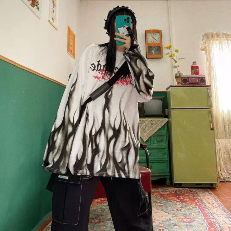 楠语秋(nanyuqiu)韩版ins街头嘻哈暗黑复古火焰印花宽松大码bf长袖t恤