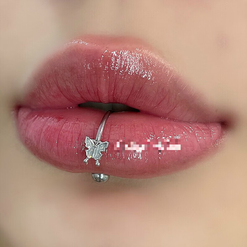 山头林村唇钉 甜辣双修 蝴蝶唇环小众马蹄环辣妹唇钉替换钉钛钢穿刺