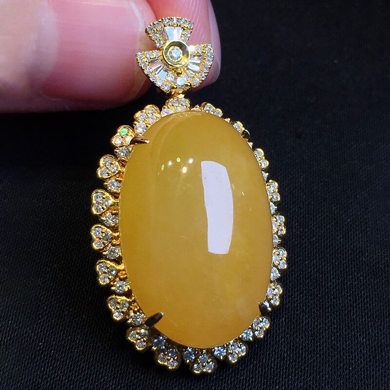 玉临门缅甸老坑天然a货翡翠冰种黄翡鸽子蛋18k金镶嵌翡翠吊坠女士 黄