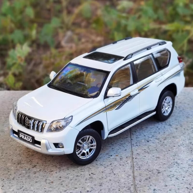 普拉多霸道prado越野车suv汽车模型车模送朋友礼物 霸道  白色拉花