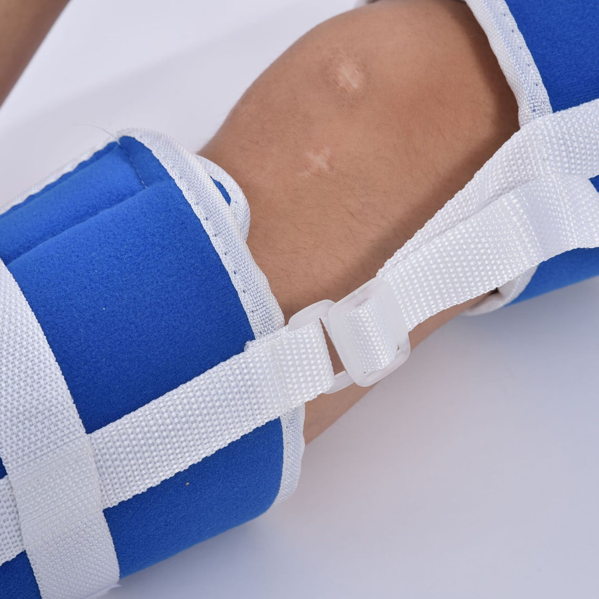 下肢牵引带大腿小腿膝盖髌骨踝部骨折拉伸牵引器骨折固定带 蓝色 m