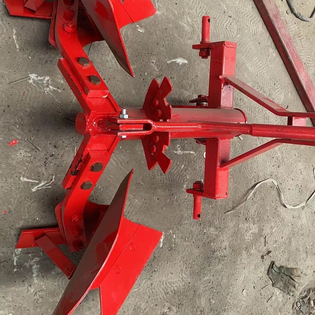 卡梵硕单铧翻转犁(手动)单缸小四轮犁山地神器 手动翻转犁一套