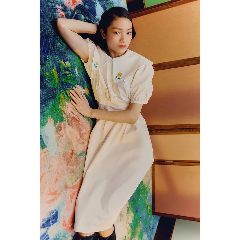 太平鸟女装MINGMA合作系列蔷薇少女收腰连衣裙夏季长裙 白色 M