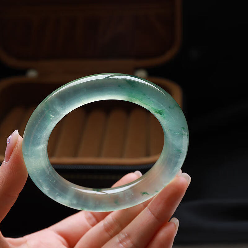 kerla翡翠手镯糯种冰种豆种女款翡翠手镯时尚送礼款翡翠手镯 款翡翠手