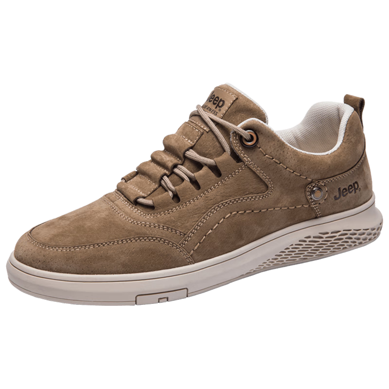 Jeep������Ьʱ�аٴ�����Ь��ʿ��������Ь���п���ĥ�����˶���Ь��