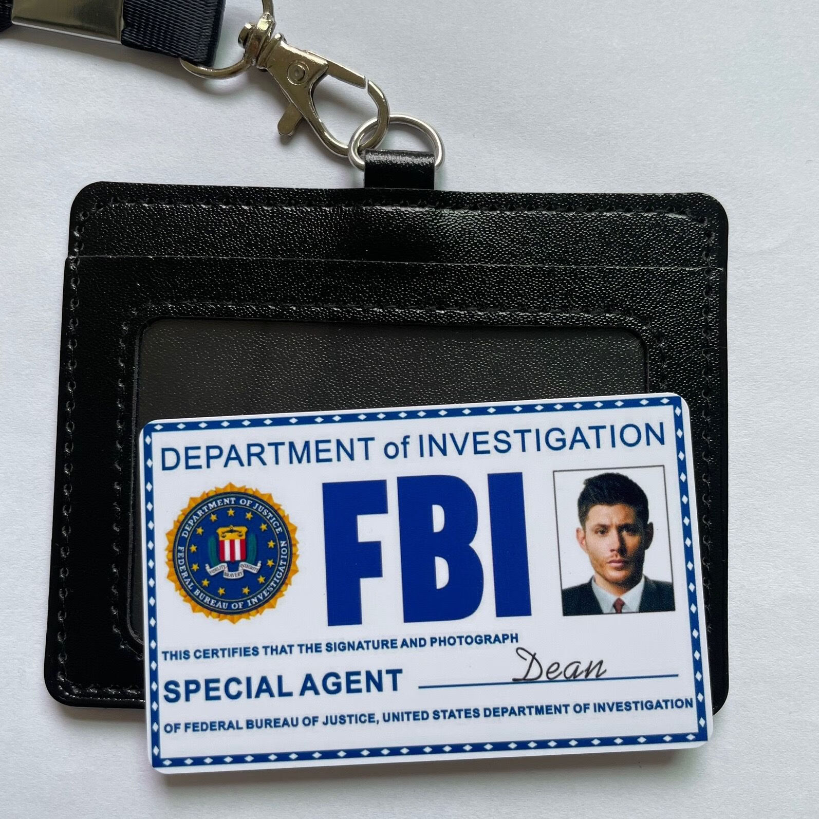 雾绡fbi证件徽章美剧邪恶力量特工证件卡套挂绳皮套欧美个性可定制 de