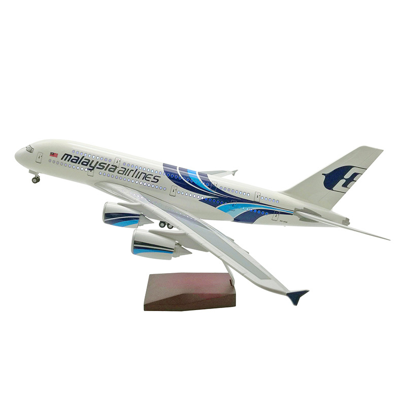 空客a380马来西亚航空 带灯光起落架仿真飞机模型 民航客机模型 升级