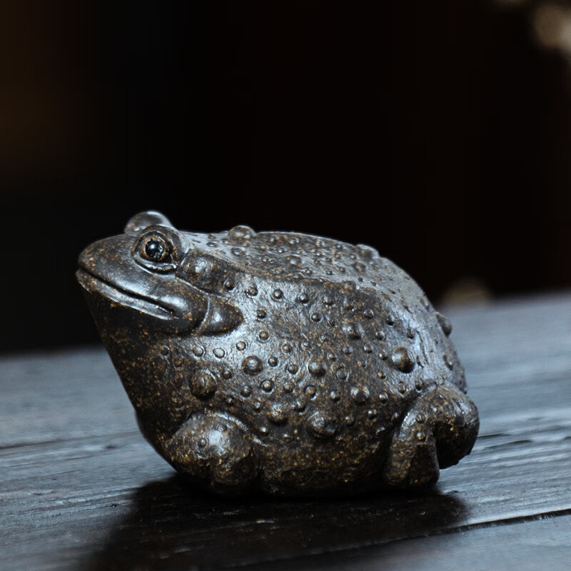 巨贸宜兴紫砂金蟾三足蟾蜍茶宠摆件招财可养茶玩变色青蛙茶道配件