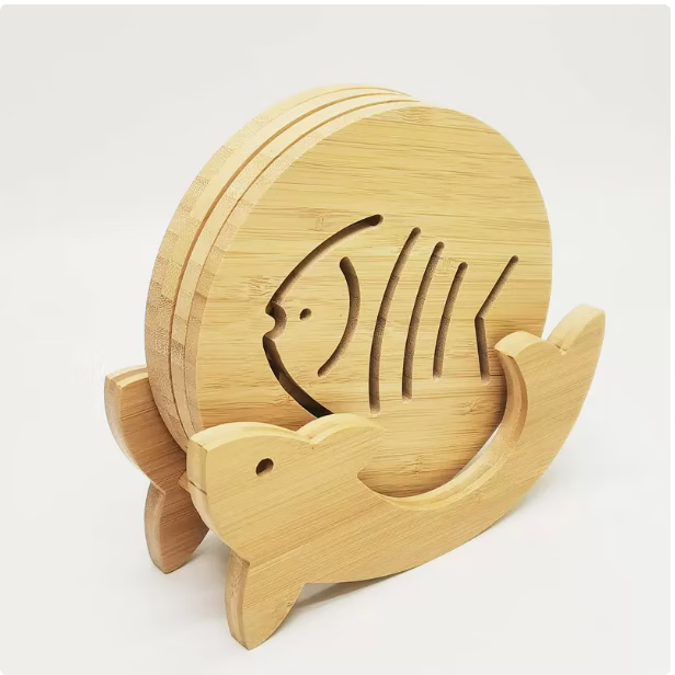 中式实木隔热垫家用碗垫餐厅创意餐垫砂锅防烫垫子隔热垫杯垫套装 套装（小号架子+4片鱼餐垫） （喷油款）