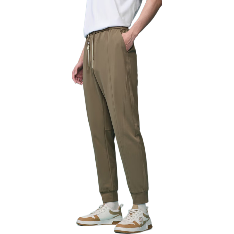 ���ڲ���������֮�ң�HLA��������װ24�＾���ļ�Ϊϵ�д�������׶�ο��ɽ���������ʿ������ HKZWW1W011A����21 175/84A����70-74kg