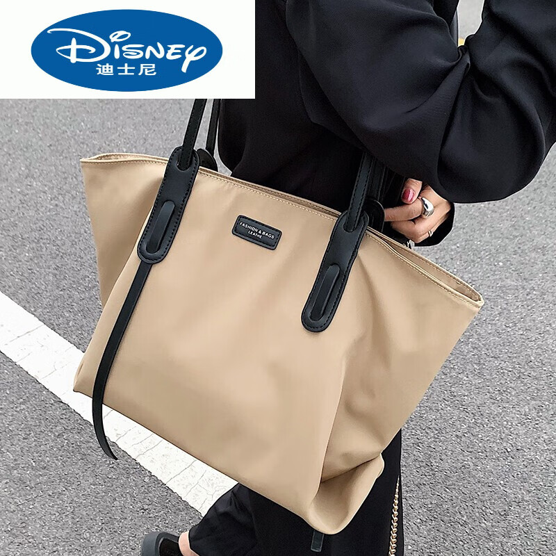 迪士尼(disney)大容量包包女包新款牛津布斜挎包夏天小众单肩通勤包托