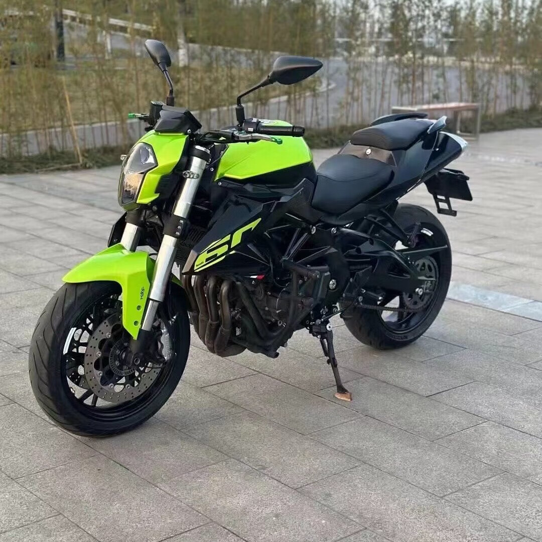 桃路新款贝纳利黄龙300tnt600cc四缸电喷水冷重机车公路赛街车摩托车