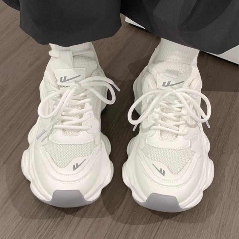 ����ŮЬ�������˶�ЬŮ����2025�����¿��ϵ�Ьѧ���ٴ������ܲ�Ь 