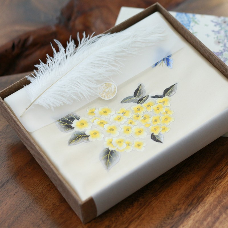 围巾送老婆送闺蜜中国风刺绣礼品围巾送老外成都纪念品 奶白绣球花