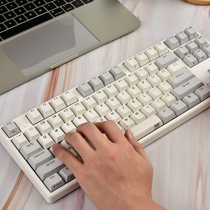 宁芝（NIZ）普拉姆PLUM 静电容键盘 机械键盘有线蓝牙双模键盘码农程序员键盘 87键蓝牙双模35g