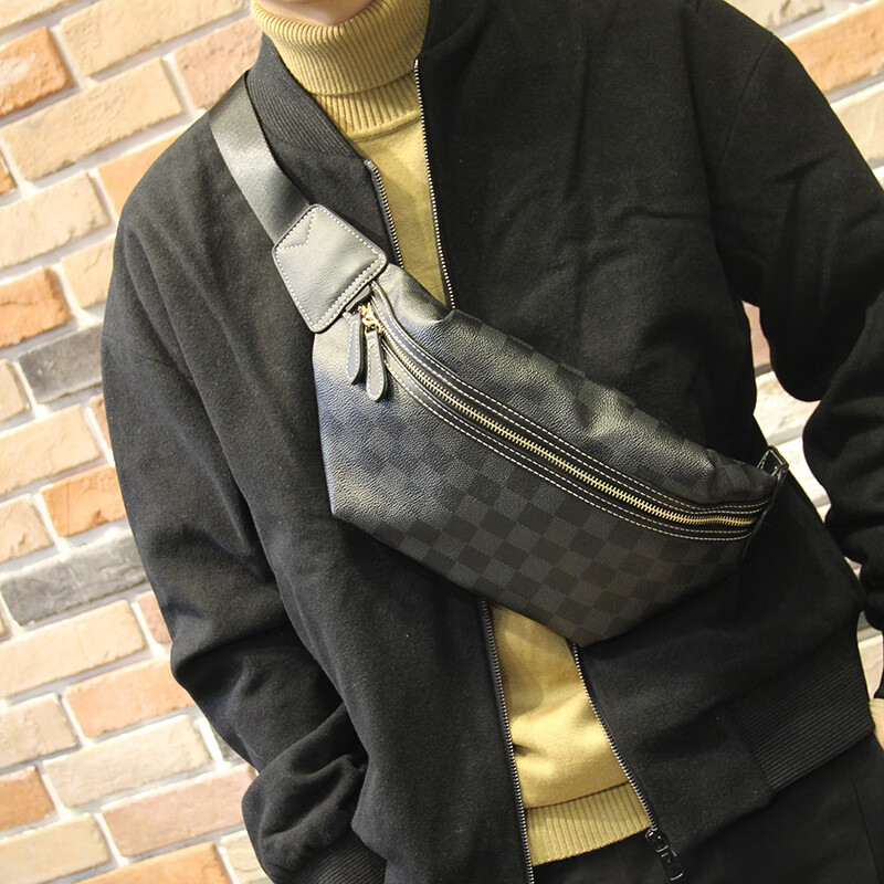 conin kisiw轻奢大牌男士斜挎包胸包百搭单肩包时尚潮流背包格子复古