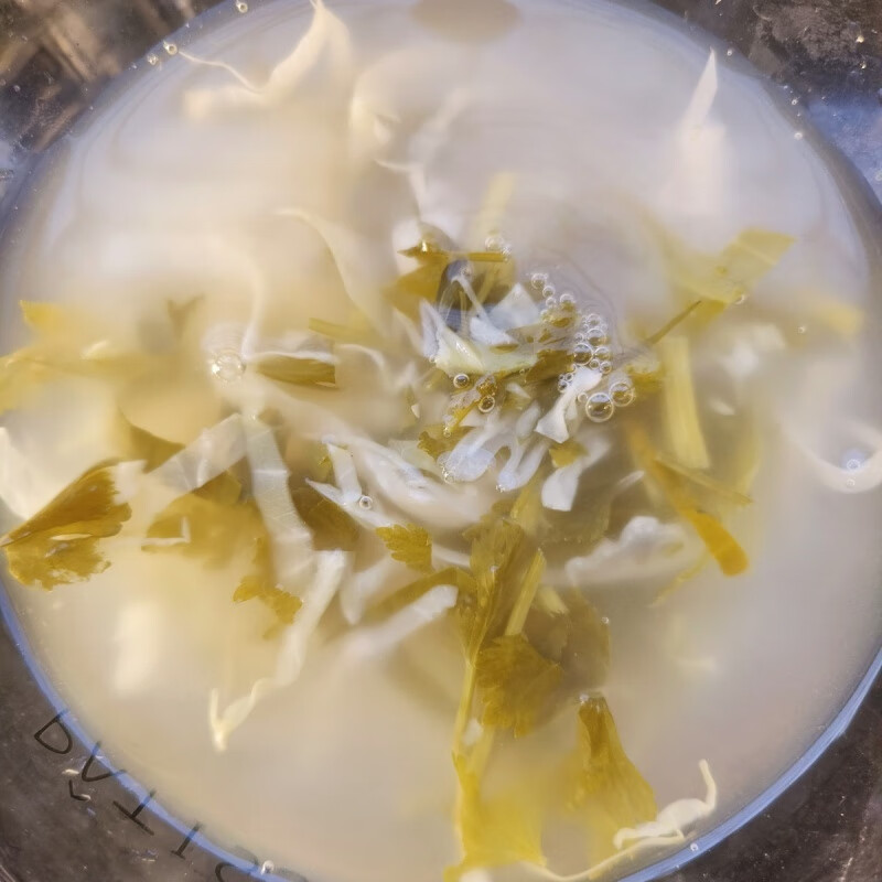 酸爽来袭!老坛酸菜鱼引领味蕾新风尚