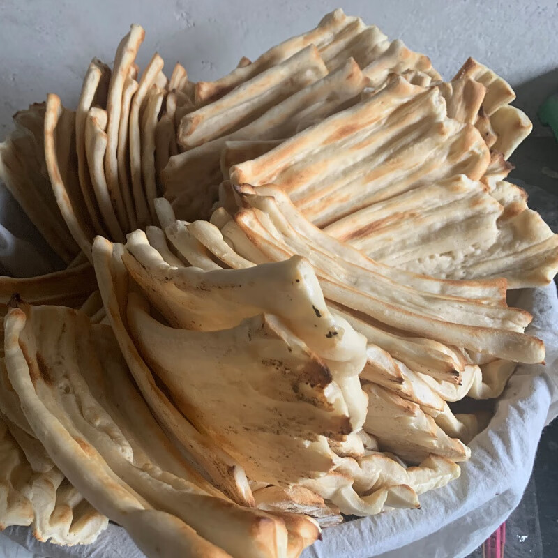 南美豹江苏沭阳特产面食锅饼朝牌碳烤潮牌烧饼锅贴当天烤当天卖现做现