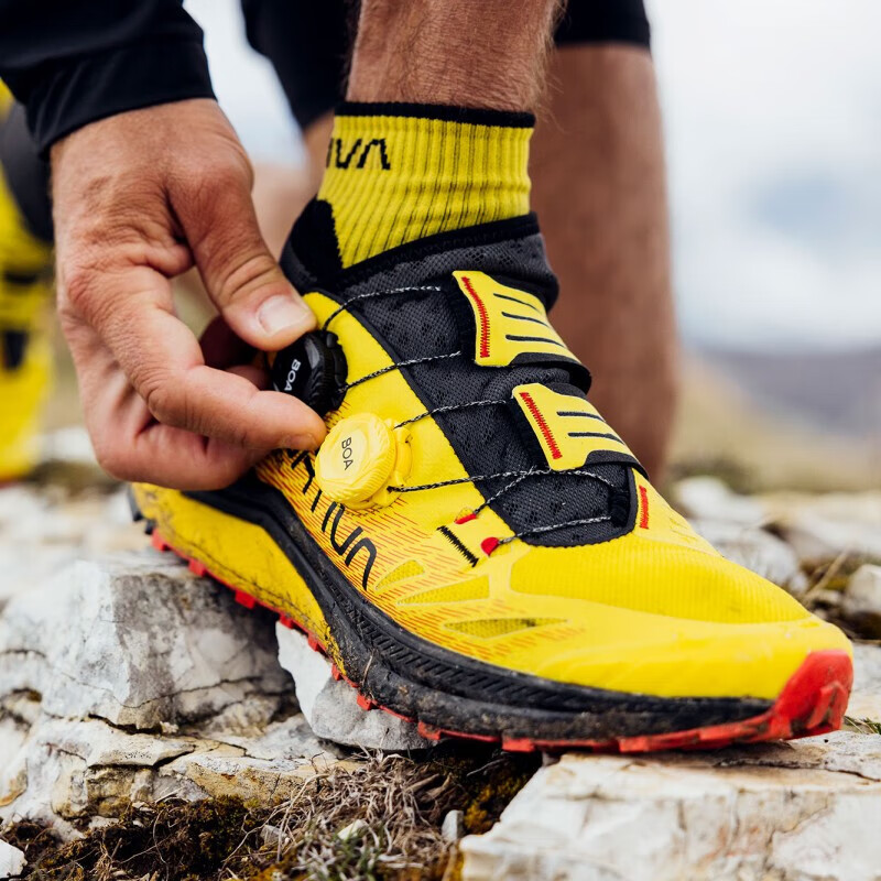 ii boa 袜套式舒适透气减震支撑男士越野跑鞋 蓝色storm blue 42 eu