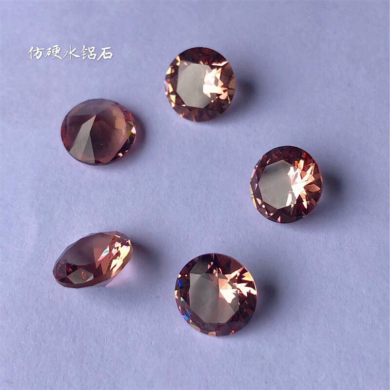 snqp仿硬水铝石稀土玻璃 变色效应 裸石刻面 仿水铝石 稀土元素致色