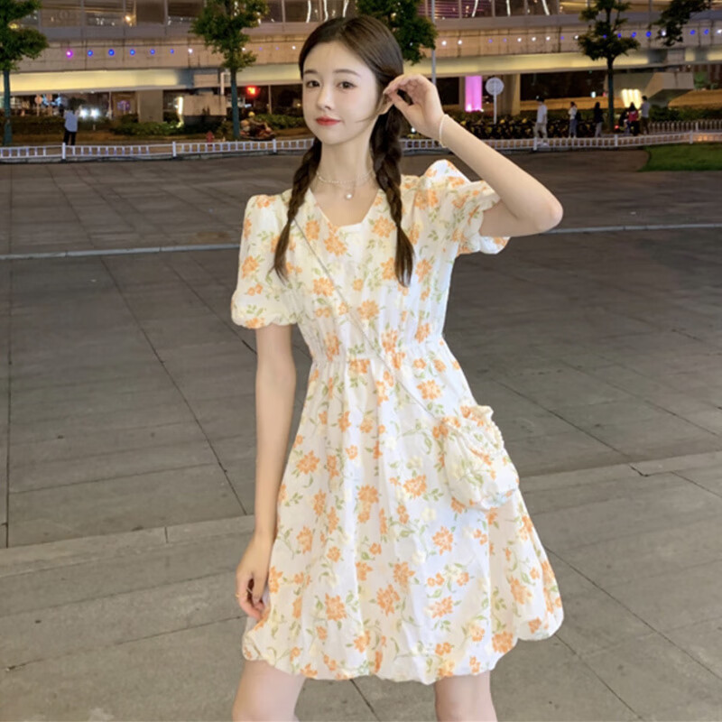 芳草屋适合大学生穿的裙子夏天初中高中少女生碎花连衣裙夏季新款学生