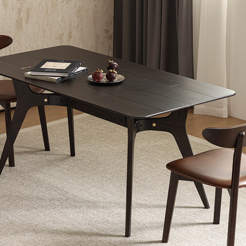 树吱全实木北欧餐桌椅家用组合饭桌家具表情简约轻奢新款铸铁方桌 烟熏棕色1.6M