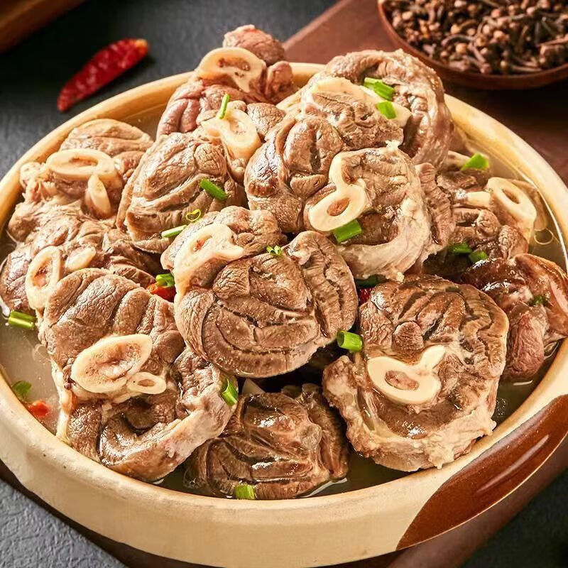 ���ʸ���С����������������������������� �п�С����������*4�� 28Ԫ