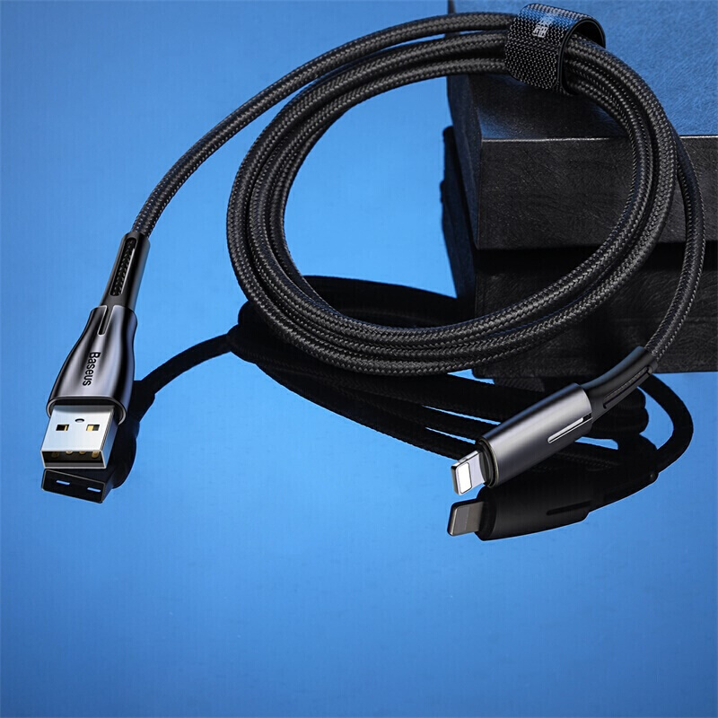 倍思合金接头苹果数据线