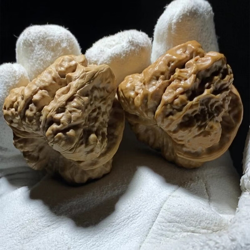 欧费罗文玩核桃蛤蟆头延庆盘玩怀柔天然收藏精品把玩手把件野生古玩