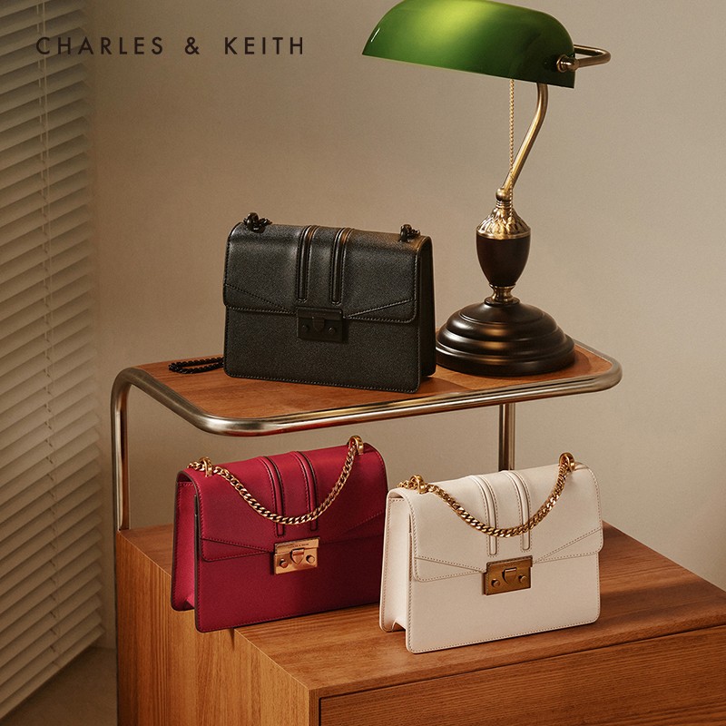 CHARLES＆KEITH2021春夏新品CK2-21200009-5包包女包单肩包酒神包 粉红色Pink S