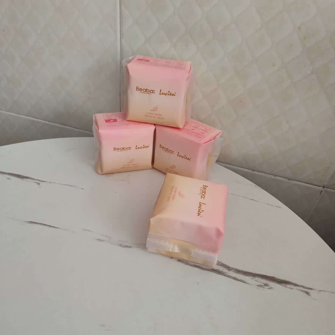 碧芭宝贝碧芭宝贝云霓系列一次性卫生巾姨妈巾超薄阳光棉柔软舒适会员