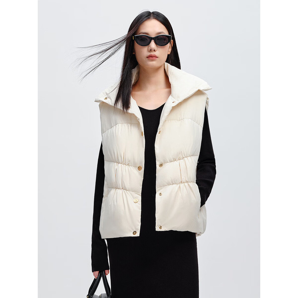 太平鸟女装短立领小众羽绒马甲冬90白鸭绒柔软保暖羽绒服 米白色 M