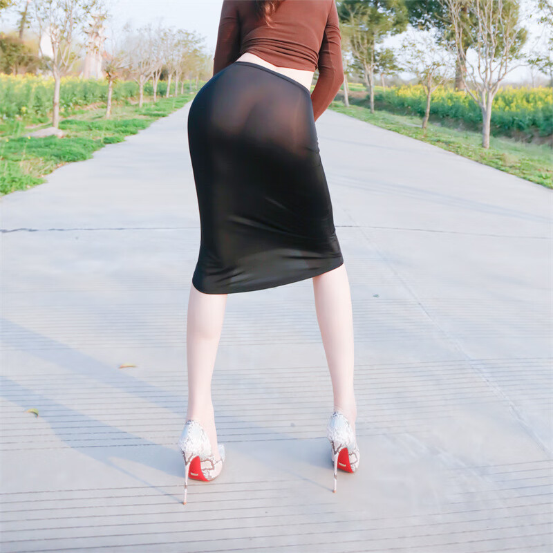 ledp透 冰丝透视户外露出性感修身凉爽a字裙包臀紧身弹力半身中长裙