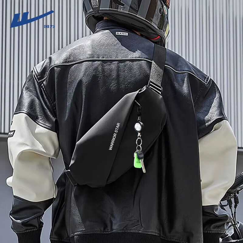 回力（Warrior）潮牌运动斜挎包男士单肩包通勤机能摩托车骑行挎包胸 黑色+钥匙扣